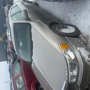 2002  Lincoln  Town Car