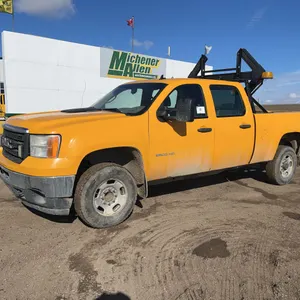 2011  GMC  Sierra 2500HD  4x2 Work Truck 4dr Crew Cab SB