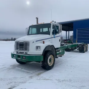 2003  Freightliner  FL106  T/A  Cab & Chassis