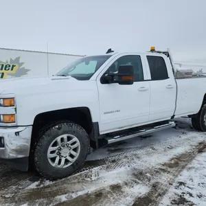 2016  Chevrolet  Silverado 3500HD  LT 4dr Double Cab SRW  4x4