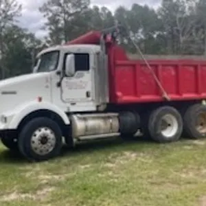 2004 KENWORTH T800 DUMP TRUCK
