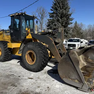 2009 John Deere 724K Loader