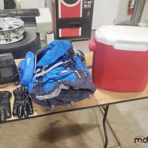 Cooler, Travel Bag, Heater & Gloves
 UNRESERVED