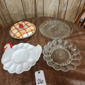 Chicken Shape Devil Egg Plate, Hobnail Egg Plate