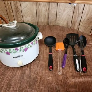 Crock Pot Rival & Cooking Utensils