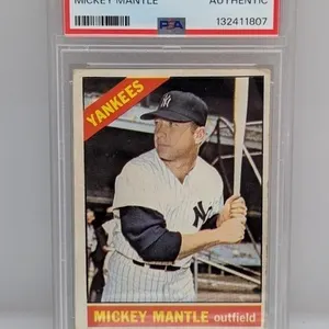 1966 Topps #50 Mickey Mantle PSA Au MLB Yankees