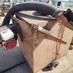 Mower vacuum trailer