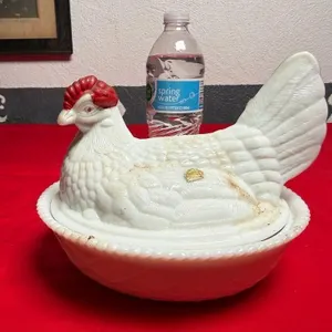 Westmoreland Milk Glass covered dish - Hen on