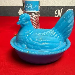 Westmoreland Milk Glass covered dish - Hen on