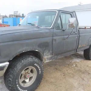 1991 Ford F-250 Pickup, 5.0L, 5-Speed Standard, 4-Wheel Drive – Runs 