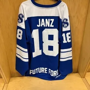 BLUE #18 TY JANZ