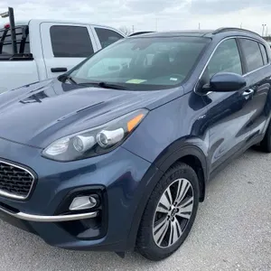 Non-Operable  2020  Kia  Sportage  AWD EX 4dr SUV