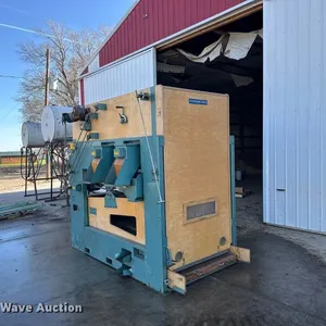 2007 Carter Day F510 RH grain cleaner