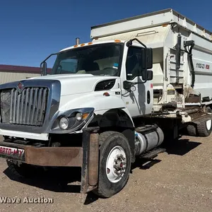 2020 International HV607 feed mixer truck