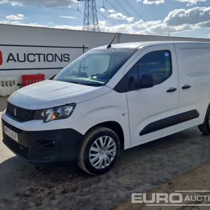 2022 Peugeot Partner 