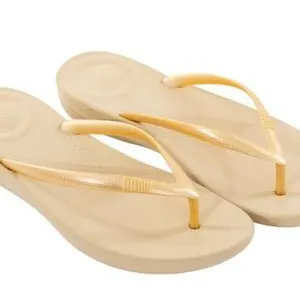FitFlop Cushion Ergonomic Flip-Flops, Gold, US Size 7