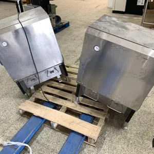 (2) Silver King Milk Dispensers
 UNRESERVED
