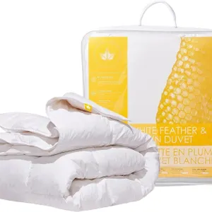 $240 (K) White Feather & Down Duvet
