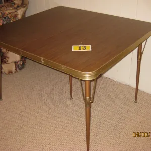 Kitchen Table & Chairs