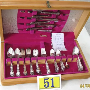 Flatware Set