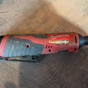 Milwaukee 12 Volt Cordless 3/8” Ratchet with Battery, No Charger