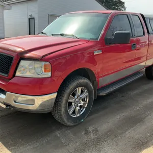 2004 F150 XLT 4x4 Pickup , 5.4L, V8, Auto, Extended Cab, 6.5’ Box, Topper/Camper, New Battery, 154,954 Miles Showing, VIN 1FTPX14544NC34818.