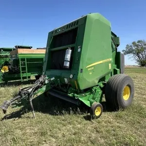 John Deere 560M Round Baler