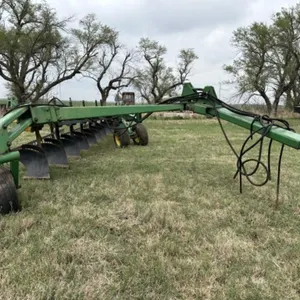 John Deere 3710 10 Bottom Plow