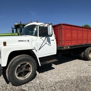 '77 IH Loadstar Grain Truck