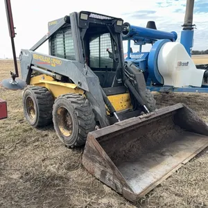 2583 - 2003 New Holland Skidsteer LS180