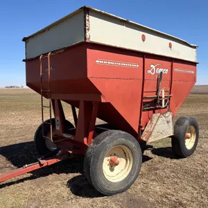 Demco 365 Gravity Wagon