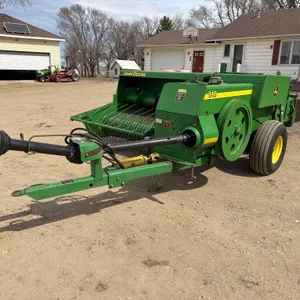 John Deere 348 Square Baler