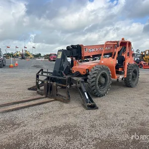 2017 SkyTrak 10054 Telehandler