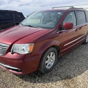 2012 Chrysler Town & Country Van