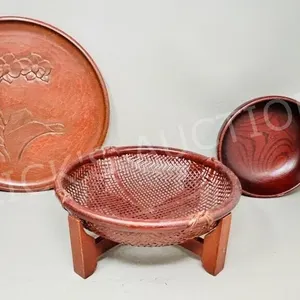 3 Japanese wood decorations