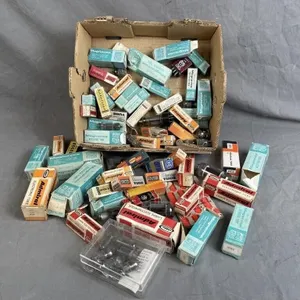 Vintage Radio Tubes and Boxes