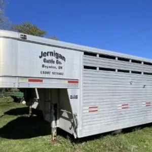 2006 WW Cattle Trailer - 2 Cut Gates