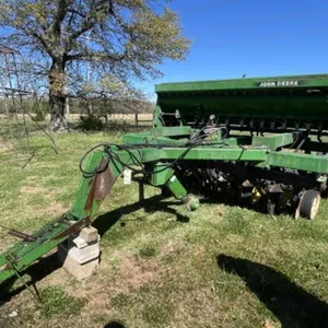 John Deere No Till 10ft Grain Drill