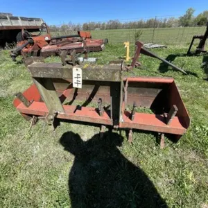 3-Point Box Blade w/Ripper Teeth 66"W