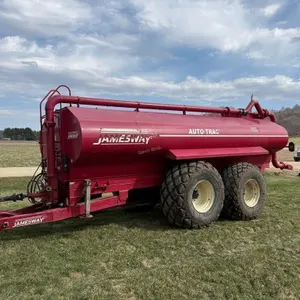 Jamesway Auto-Trac 5600 gallon manure tanker