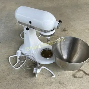 KITCHEN AID CLASSIC MIXER!