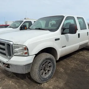 2005 Ford F350 Crew Cab Truck, 6L Diesel, 4x4, 380,086km, White, *VIN 1FTWW31P65EB27769 *PLEASE NOTE: VEHICLE HAS PRIOR REGISTRATION ON VIN BEING PROC