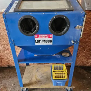 Sandblasting Cabinet on Wheels (61-1/2"H x 35"W x 23"D)