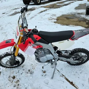 DIRTBIKE : 2011 Baja 150cc