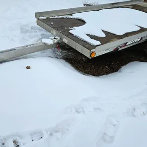 Trailer : 2014 Triton XT : Aluminum Tilt Deck