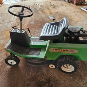 Riding Lawnmower : Vintage MacLeod's Artisan 25 (Not Running - Needs Work)