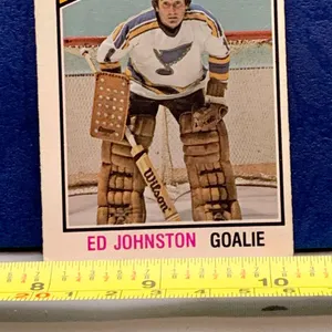 NHL HOCKEY - OPC 1976 Ed Johnston Rare