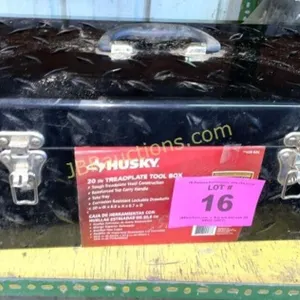 HUSKY DIAMOND PLATE TOOL BOX