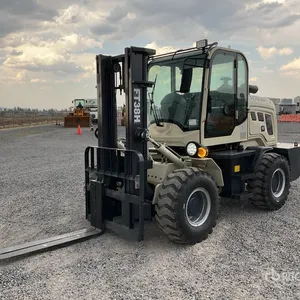 2026 ACCODR FT-38H 8300 lb 4x4 Montacargas Todo Terreno (Sin Usar) / Rough Terrain Forklift (Unused)