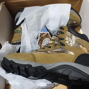 Winchester Hunting Boots, Size 8.5 (Pair)